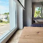 Neues Schmuckstueck Am Hafen Erstklassige Einrichtung Und Fantastischer Ausblick Von 