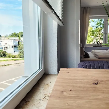 Neues Schmuckstück Am Hafen Erstklassige Einrichtung Und Fantastischer Ausblick Von Momentic Apartamento *