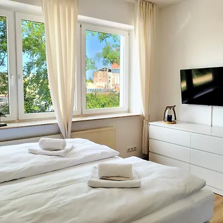 Neues Schmuckstück Am Hafen Erstklassige Einrichtung Und Fantastischer Ausblick Von Momentic Apartamento *